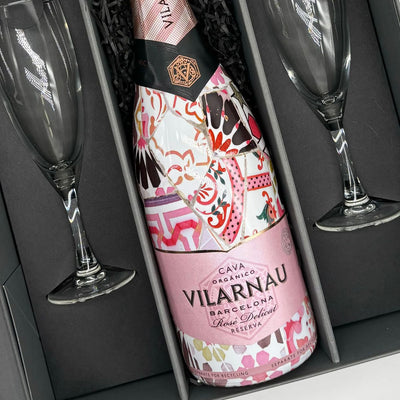 Vilarnau Brut Reserva Rosado Organic Cava Gaudi Sleeve 75cl with 2 x Champagne flutes in Luxury Presentation Box