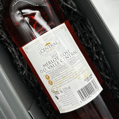 Central Monte Chardonnay & Merlot Rosé Wine Duo Gift Set. Back of Merlot Rose bottle.