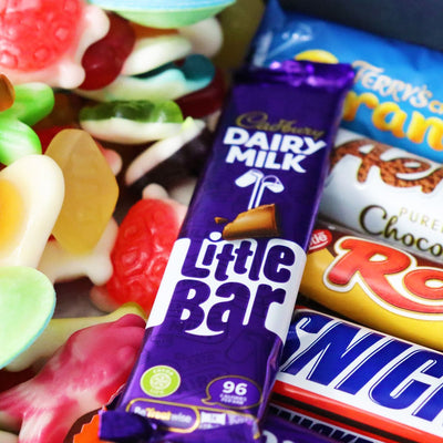 Chocolate Lovers & Ultimate 1kg Pick N Mix Signature Gift Hamper