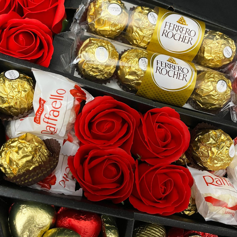 Ferrero Rocher &amp; Raffaello Signature Schokoladenstrauß mit roten Rosen