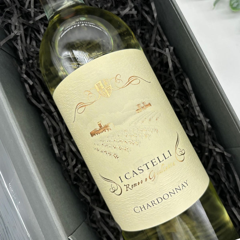 I Castelli Merlot & Chardonnay Wine Duo Gift Set. Front of Chardonnay.