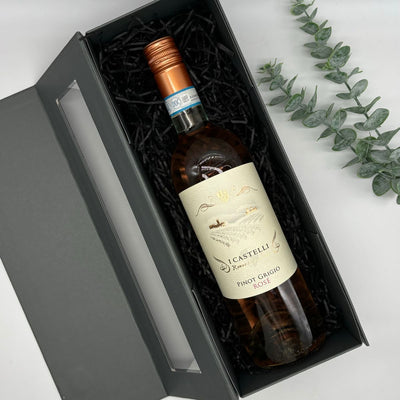 I Castelli Pinot Grigio Rose DOC 75cl presented in a gift hamper