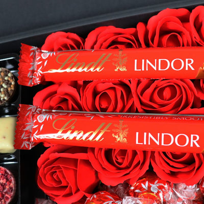 Lindt Lindor Ultimate Gift Hamper With Red Roses close up of lindor bars