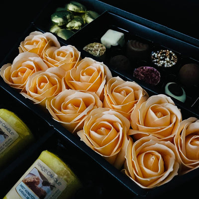 Lindt Lindor & Yankee Candle Signature Chocolate Bouquet With Peach Roses close up of stunning peach coloured roses