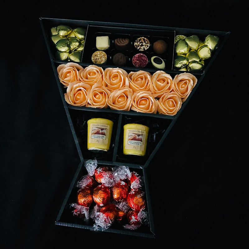HamperWell Lindt Lindor & Yankee Candle Signature Chocolate Bouquet With Peach Roses 