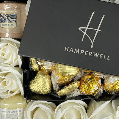Yankee Candle Ultimate Gift Hamper With Ivory Roses truffles box