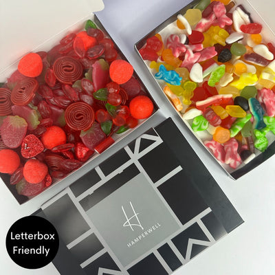 Coffret cadeau Red Sweets dans une boîte aux lettres