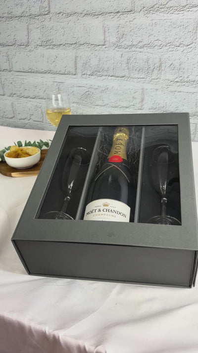 Moët & Chandon Brut Imperial 75cl with 2 x Champagne flutes in Luxury Presentatio