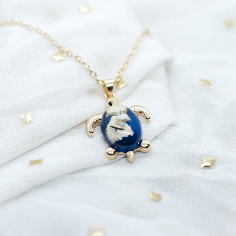 Blue White Resin Sea Turtle Charm Boho Animal Pendant Necklace